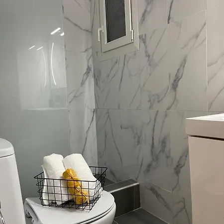 Apartment Andromachi 1 *